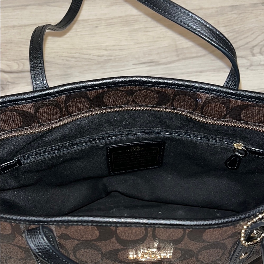 Coach Black and Brown Signature Tote - Picture 8 of 13